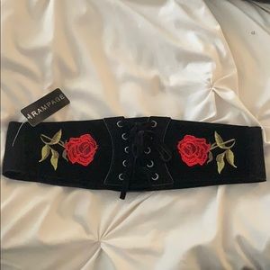 Rose corset belt